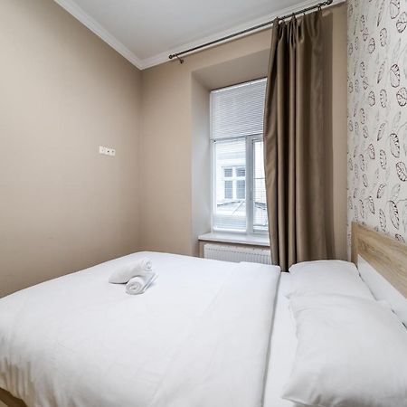 Apartment On Stavropihiiska Street 1 Lviv Exterior foto